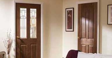 Межкомнатные двери из массива сосны